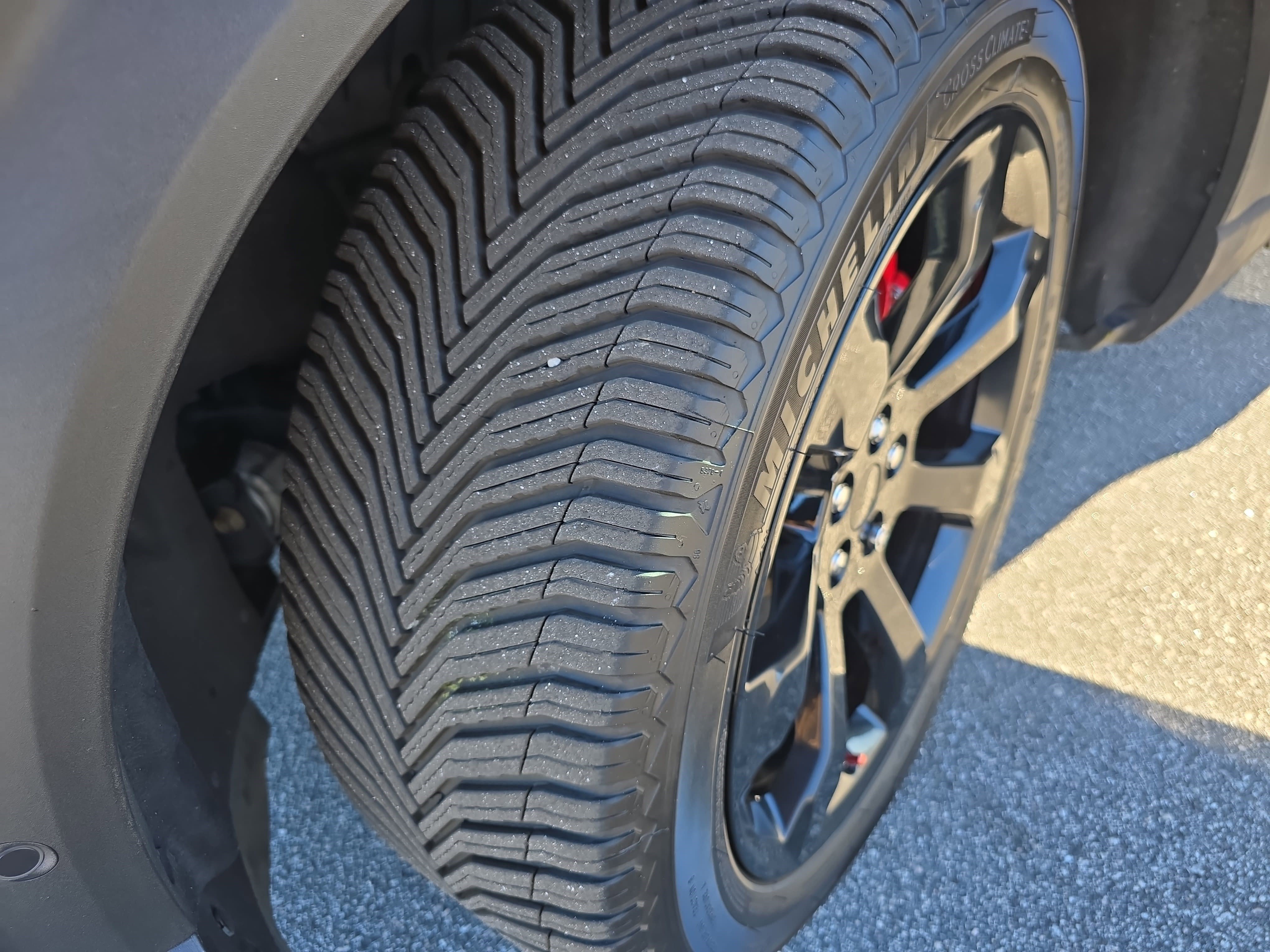 Used 2020 Ford Explorer ST w/ ST Street Pack image 32