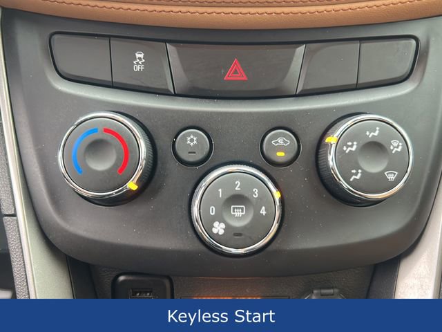 Used 2018 Chevrolet Trax LT w/ LT Convenience Package image 15