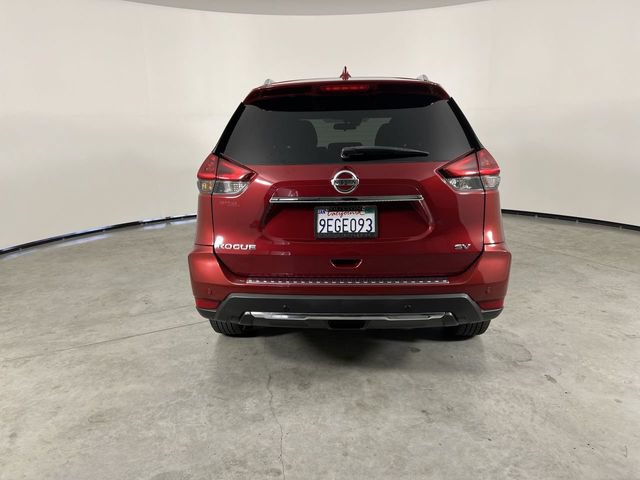 Used 2020 Nissan Rogue SV FWD image 7