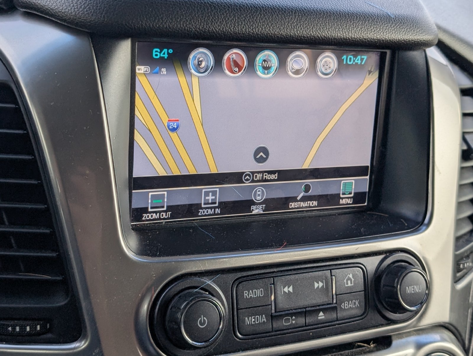Used 2019 Chevrolet Tahoe Premier w/ Premier Plus Edition AWD/4WD image 13