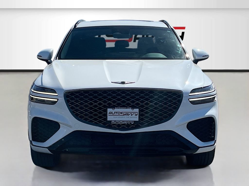 Used 2025 Genesis GV70 3.5T Sport AWD/4WD image 2