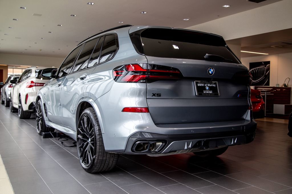 New 2026 BMW X5 M60i AWD/4WD image 2