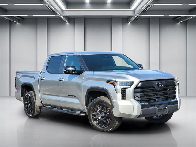 Used 2025 Toyota Tundra Limited image 1