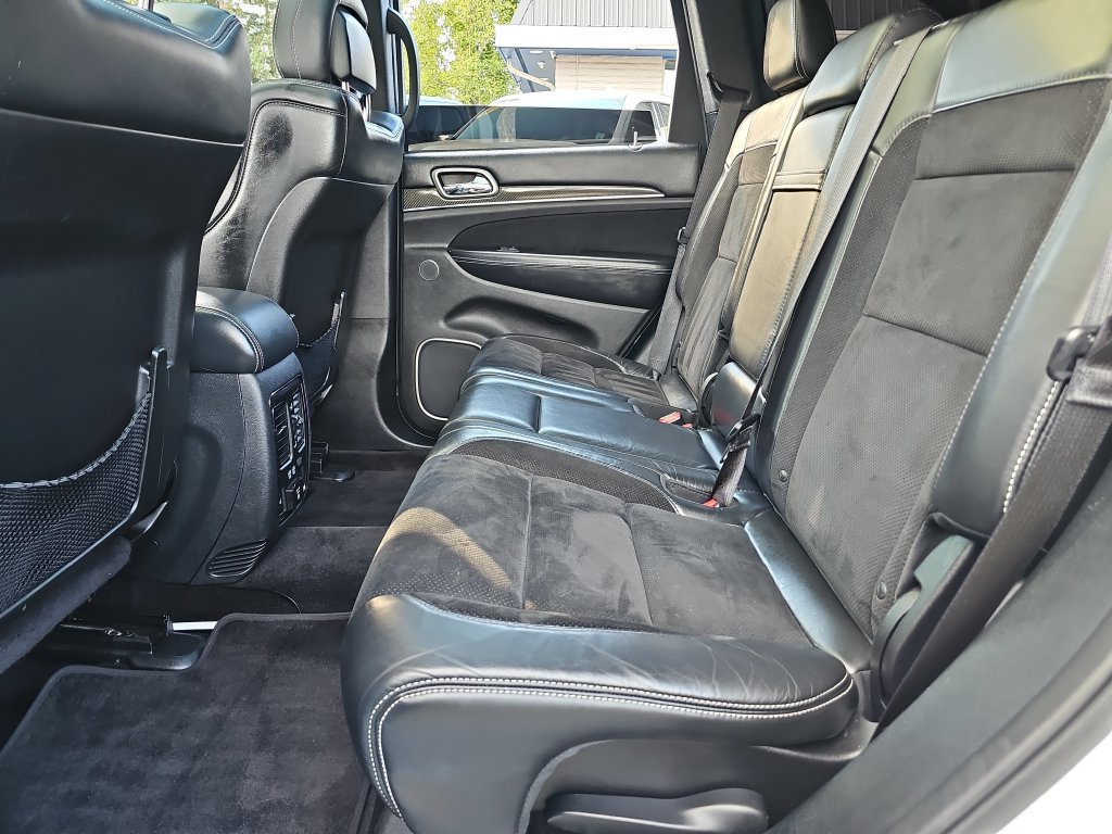 Used 2017 Jeep Grand Cherokee SRT AWD/4WD image 34