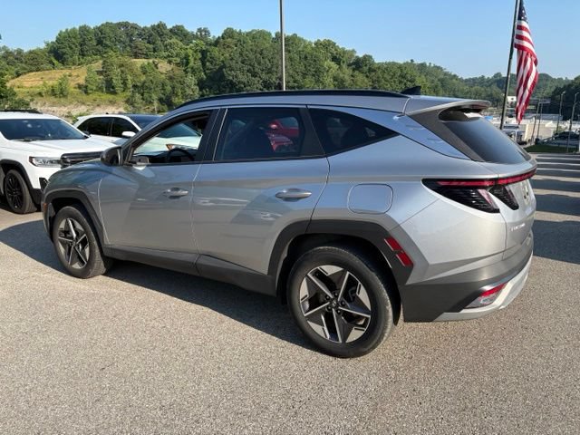 Used 2025 Hyundai Tucson SEL AWD/4WD image 3