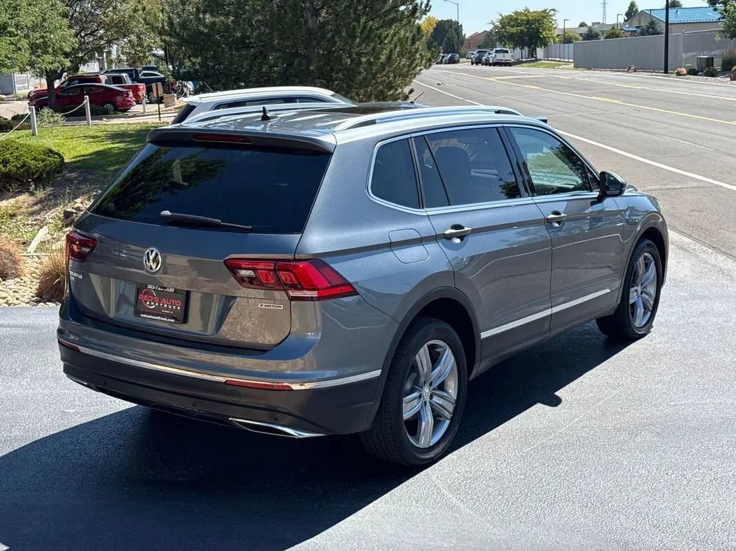 Used 2021 Volkswagen Tiguan SEL AWD/4WD image 29