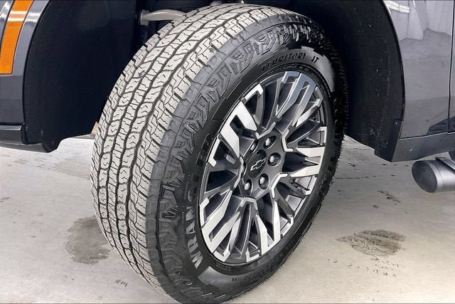 Certified 2026 Chevrolet Tahoe Z71 w/ Comfort Package AWD/4WD image 34