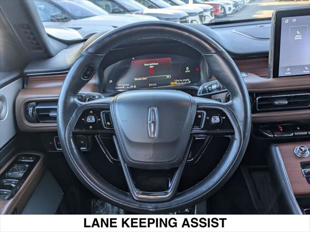 Used 2023 Lincoln Aviator Reserve w/ Equipment Group 201A image 13