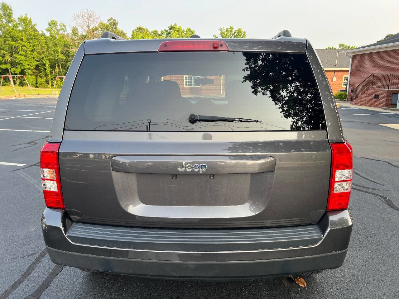 Used 2017 Jeep Patriot Sport w/ Power Value Group image 6