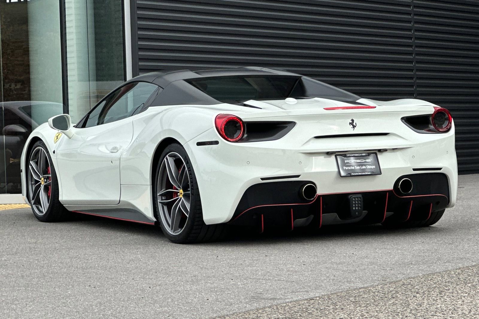 Used 2017 Ferrari 488 Spider image 3