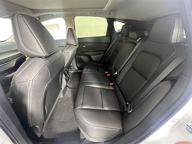 New 2025 Nissan Murano SL image 17