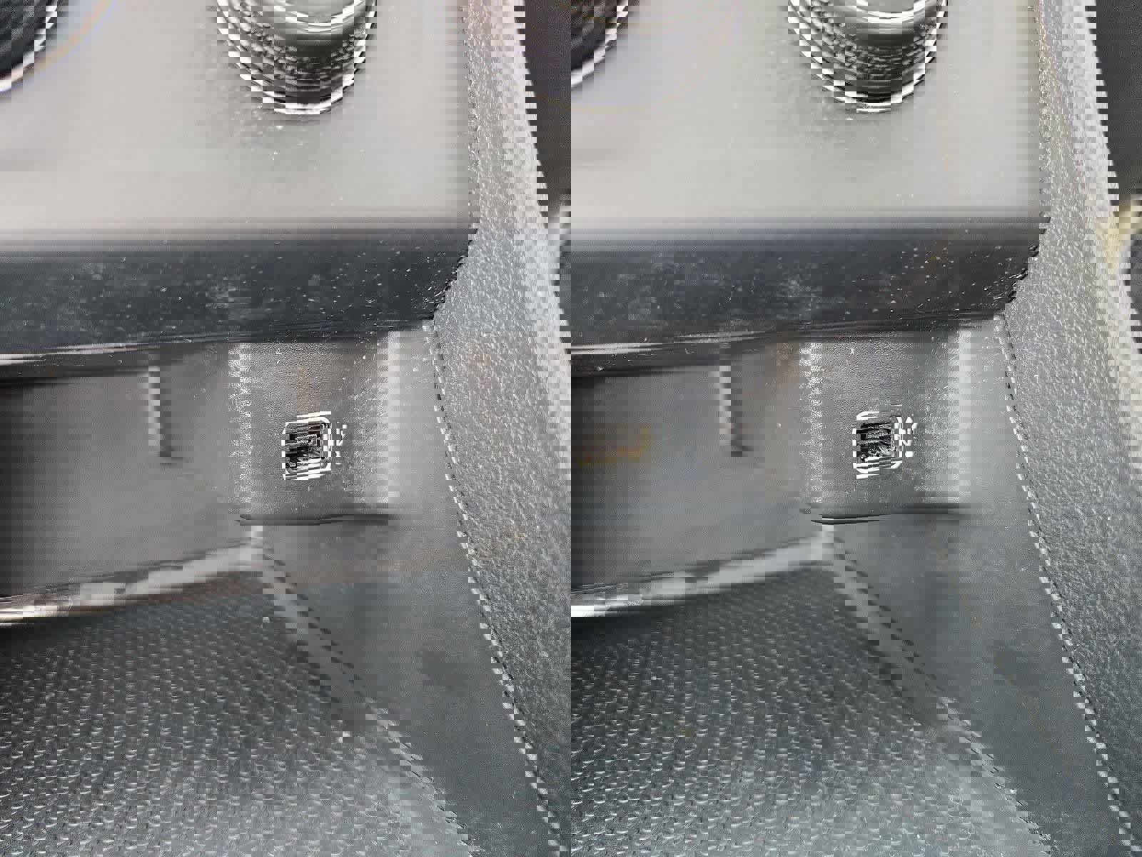 Used 2019 Volkswagen Jetta S image 27