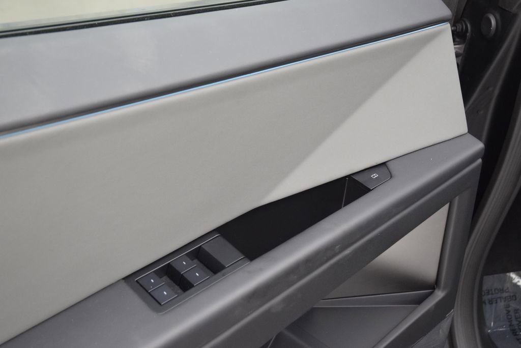 Used 2025 Tesla Cybertruck Cyberbeast image 17