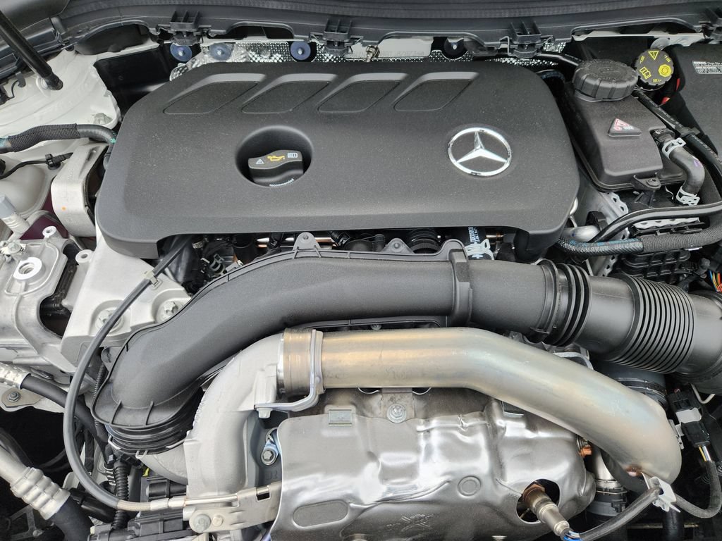 New 2026 Mercedes-Benz GLA 250 4MATIC image 31