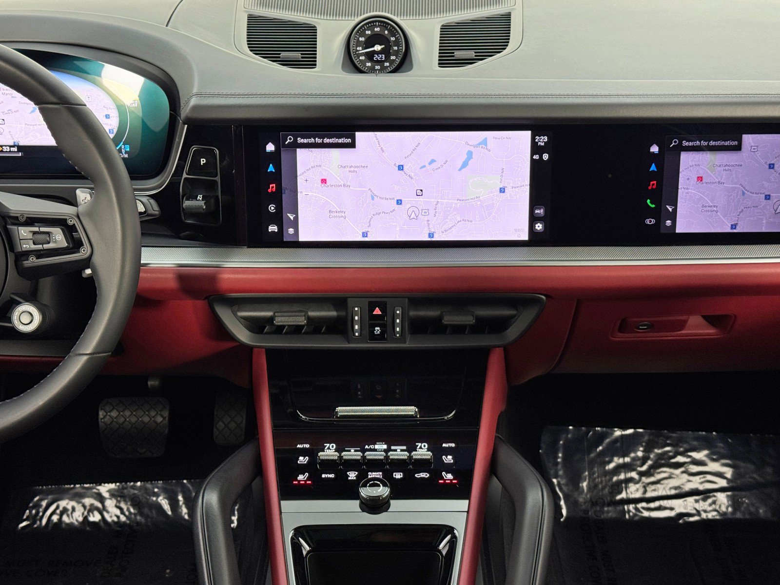 Used 2024 Porsche Cayenne image 25