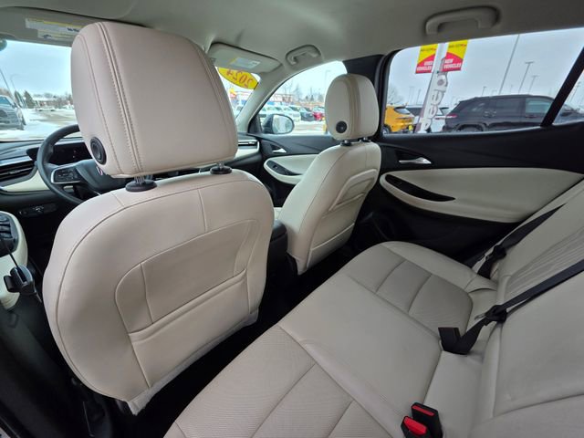 Used 2024 Buick Encore GX Avenir image 14