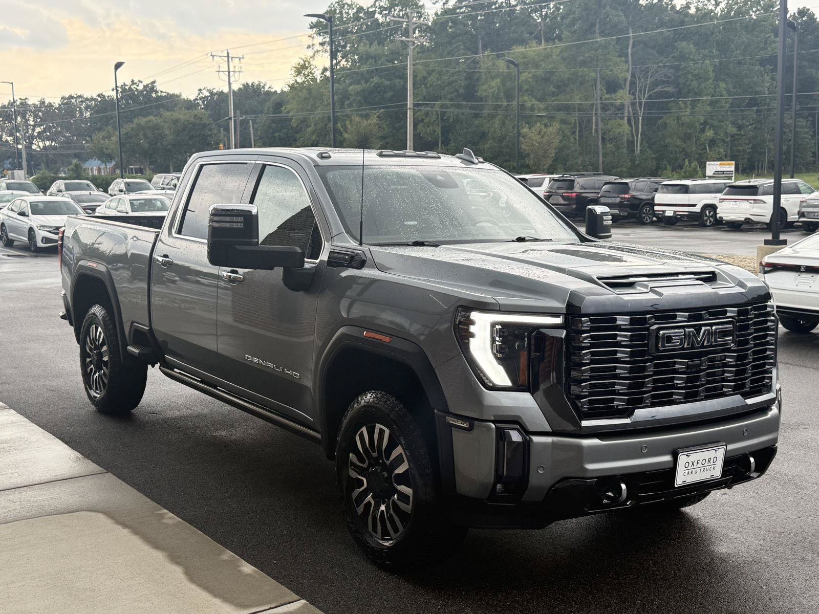 Used 2024 GMC Sierra 2500 Denali Ultimate w/ Snow Plow Prep/Camper Package AWD/4WD image 29