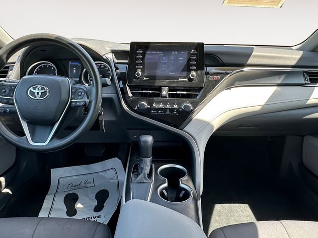 Used 2021 Toyota Camry LE FWD image 11