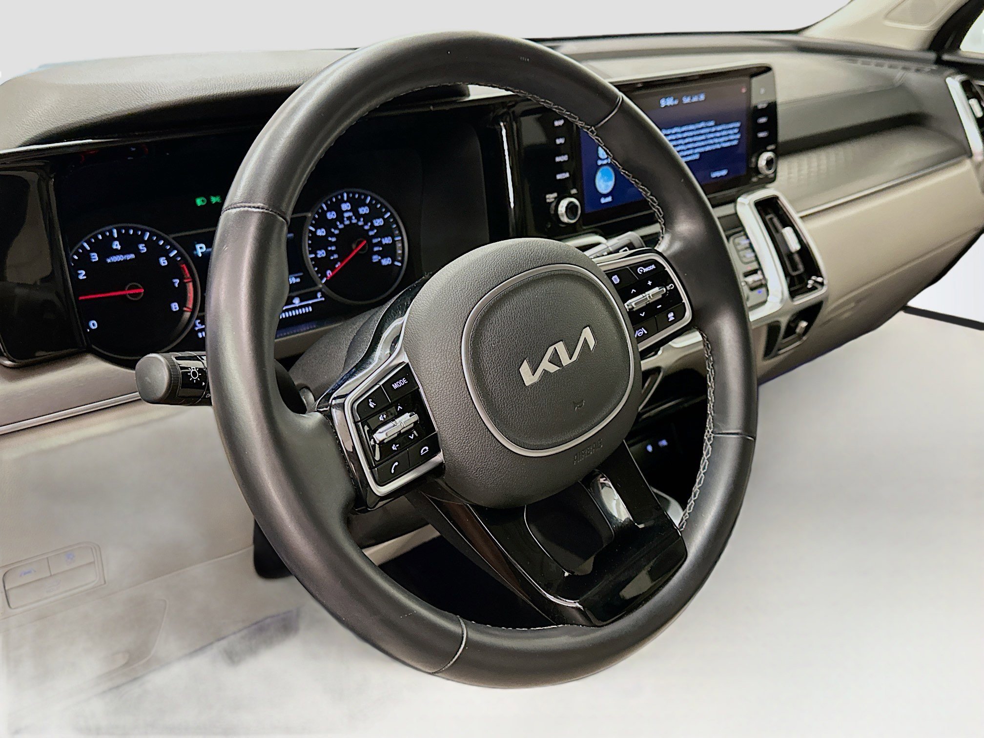 Used 2022 Kia Sorento SX image 18