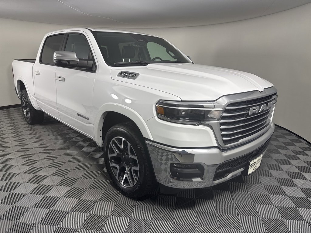 Used 2025 RAM 1500 Laramie image 7