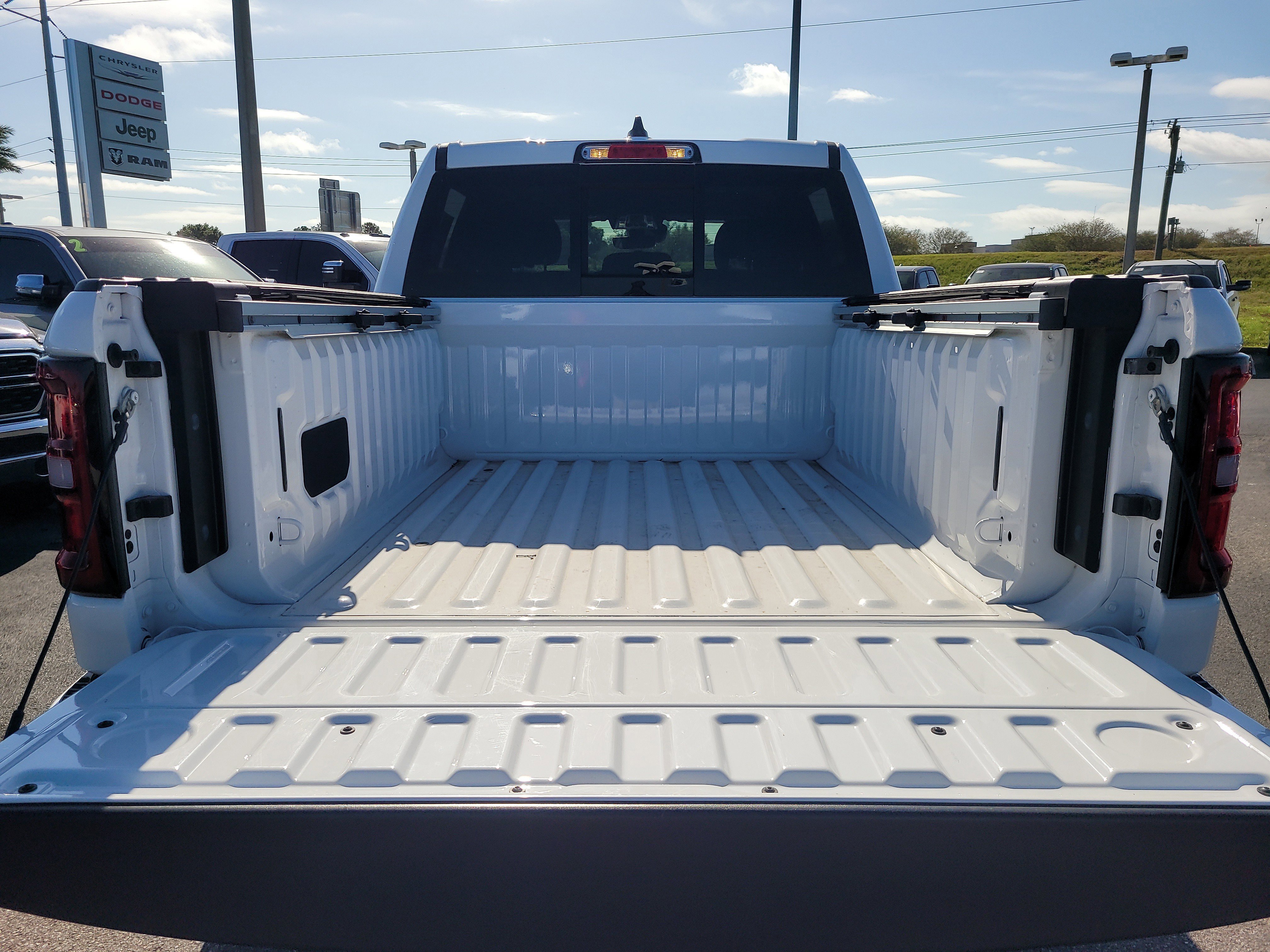 Used 2025 RAM 1500 Big Horn image 8