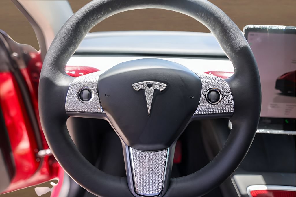 Used 2023 Tesla Model Y Long Range AWD/4WD image 11