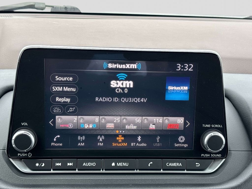 Used 2023 Nissan Rogue SV image 19