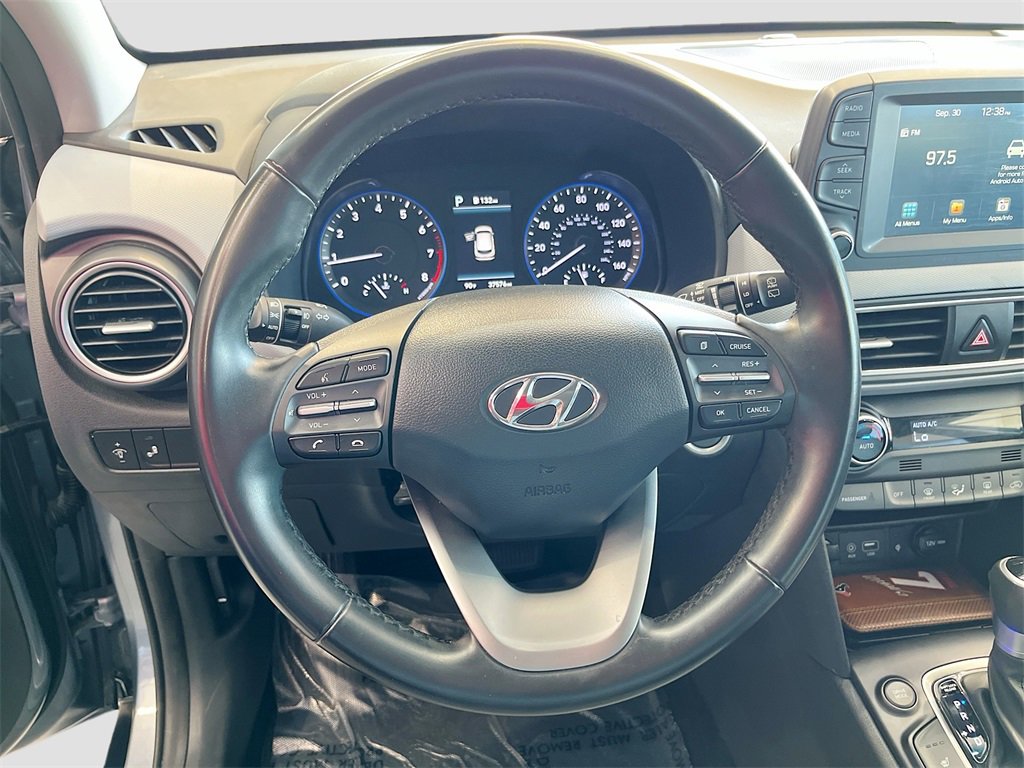 Used 2021 Hyundai Kona Limited image 11
