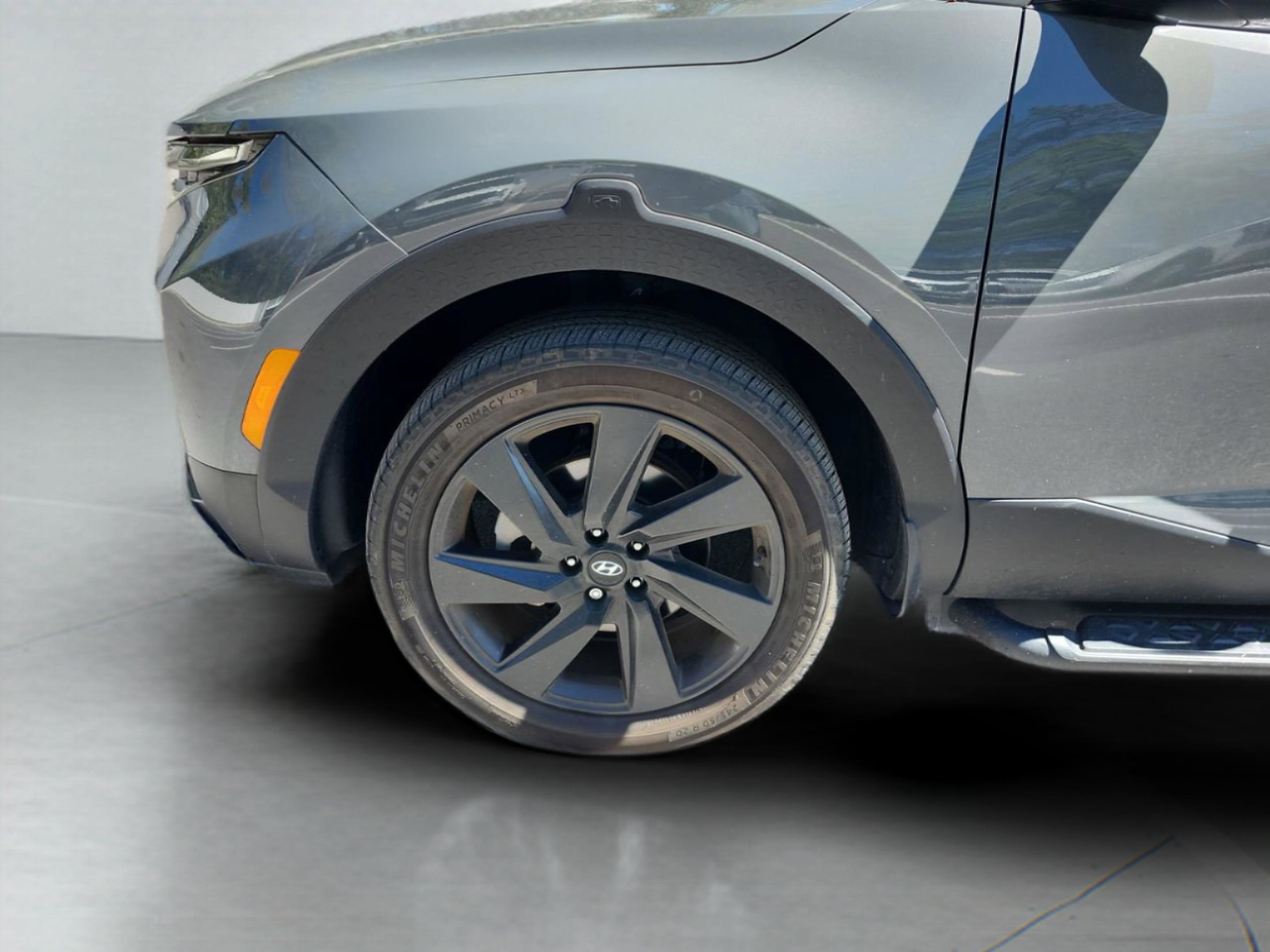 Certified 2023 Hyundai Santa Cruz Night image 31