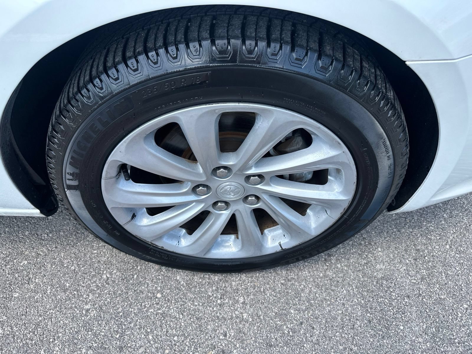 Used 2016 Buick LaCrosse Leather w/ Experience Buick Package FWD image 10