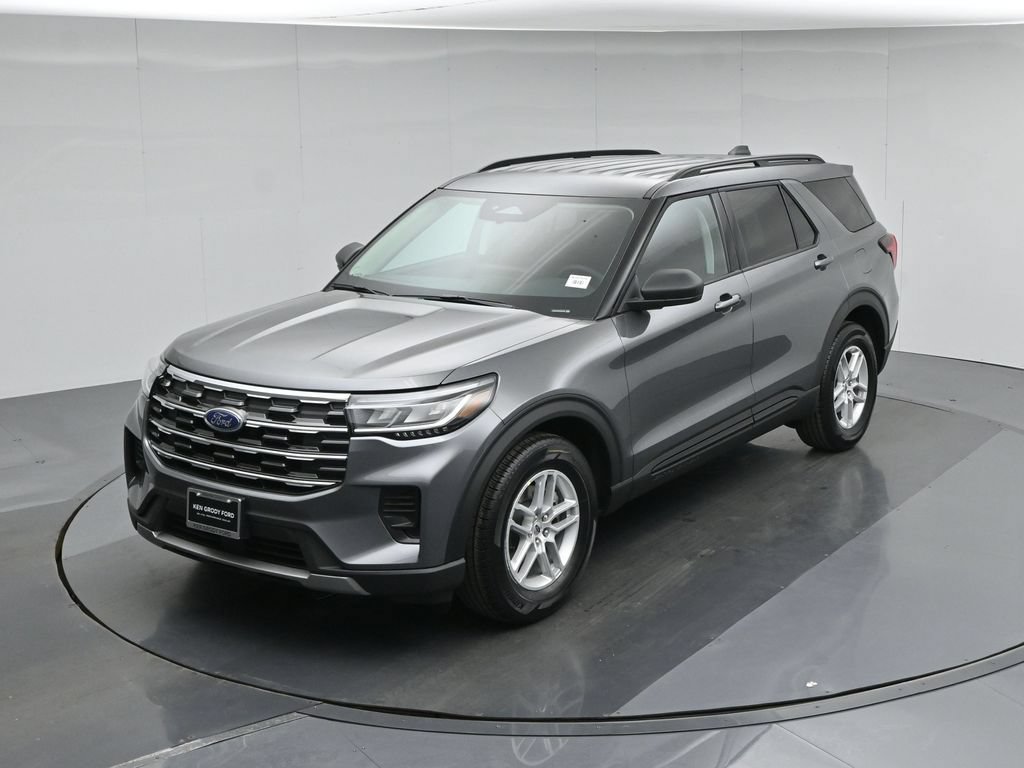 New 2026 Ford Explorer Active RWD image 36