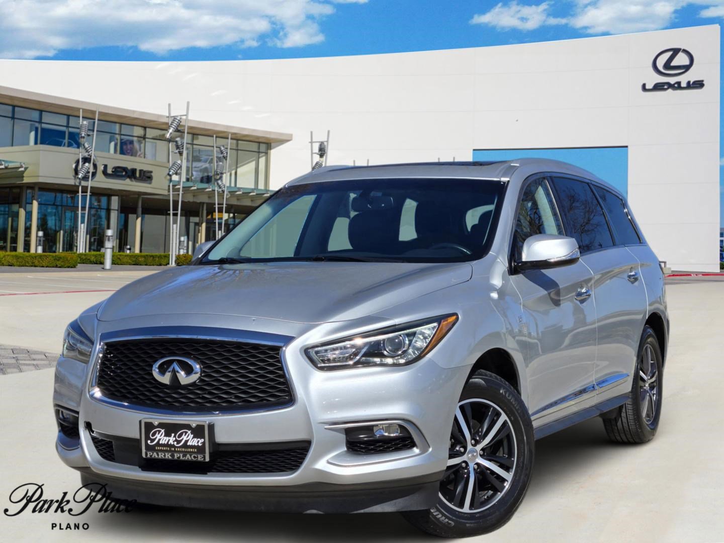 Used 2016 INFINITI QX60 AWD w/ Premium Package