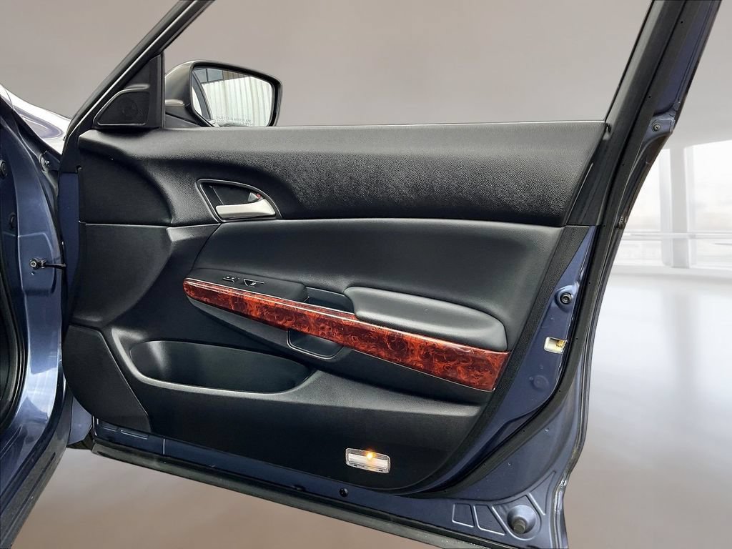 Used 2012 Honda Crosstour EX image 27