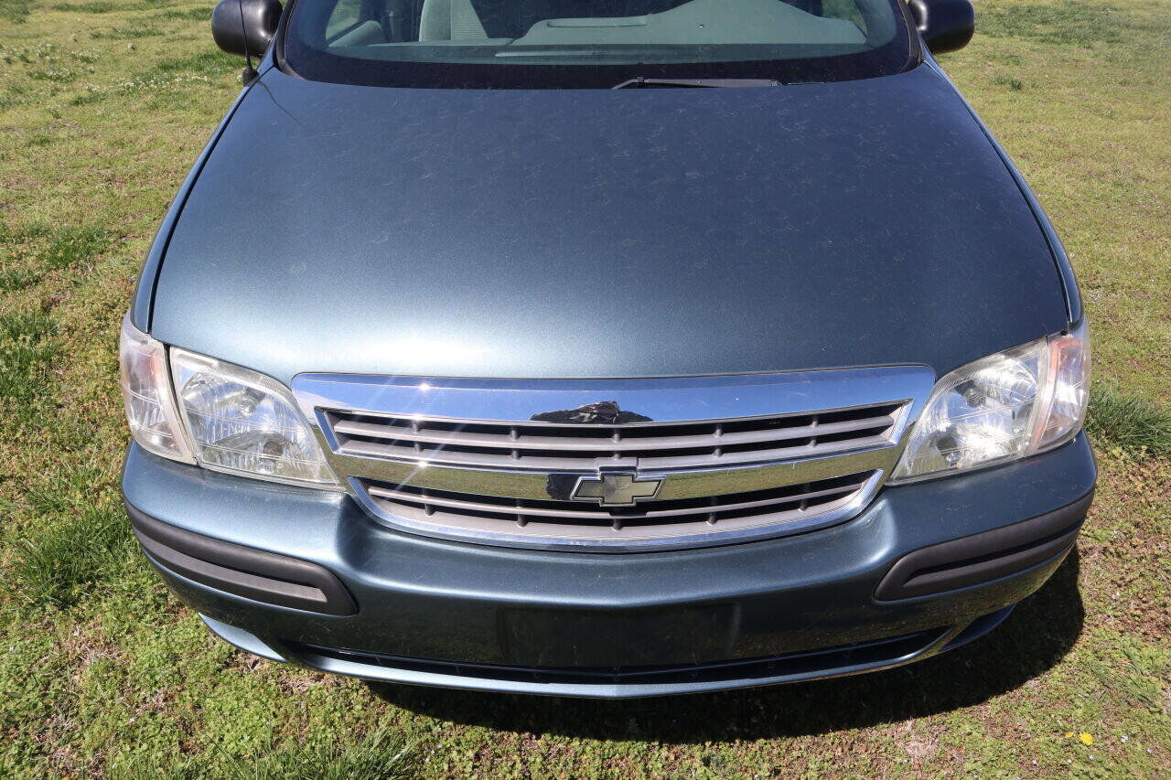 Used 2004 Chevrolet Venture LS w/ Easy Order Package image 19