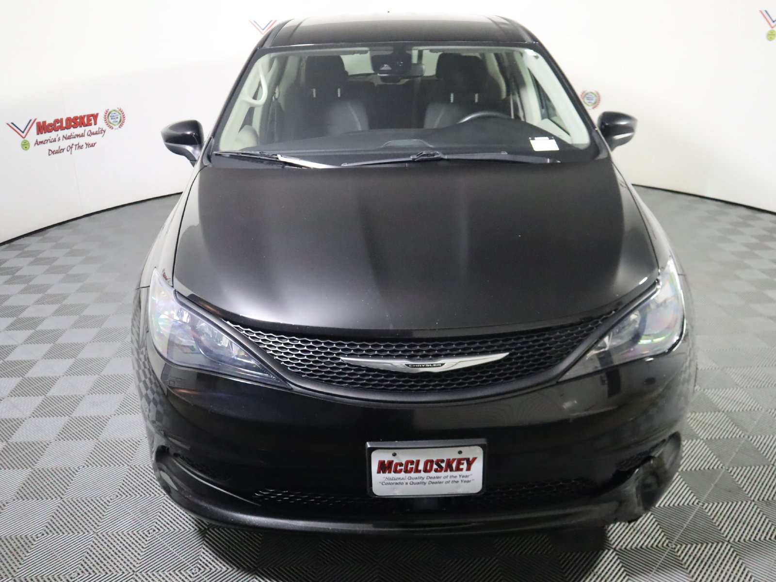 Used 2024 Chrysler Voyager LX FWD image 15