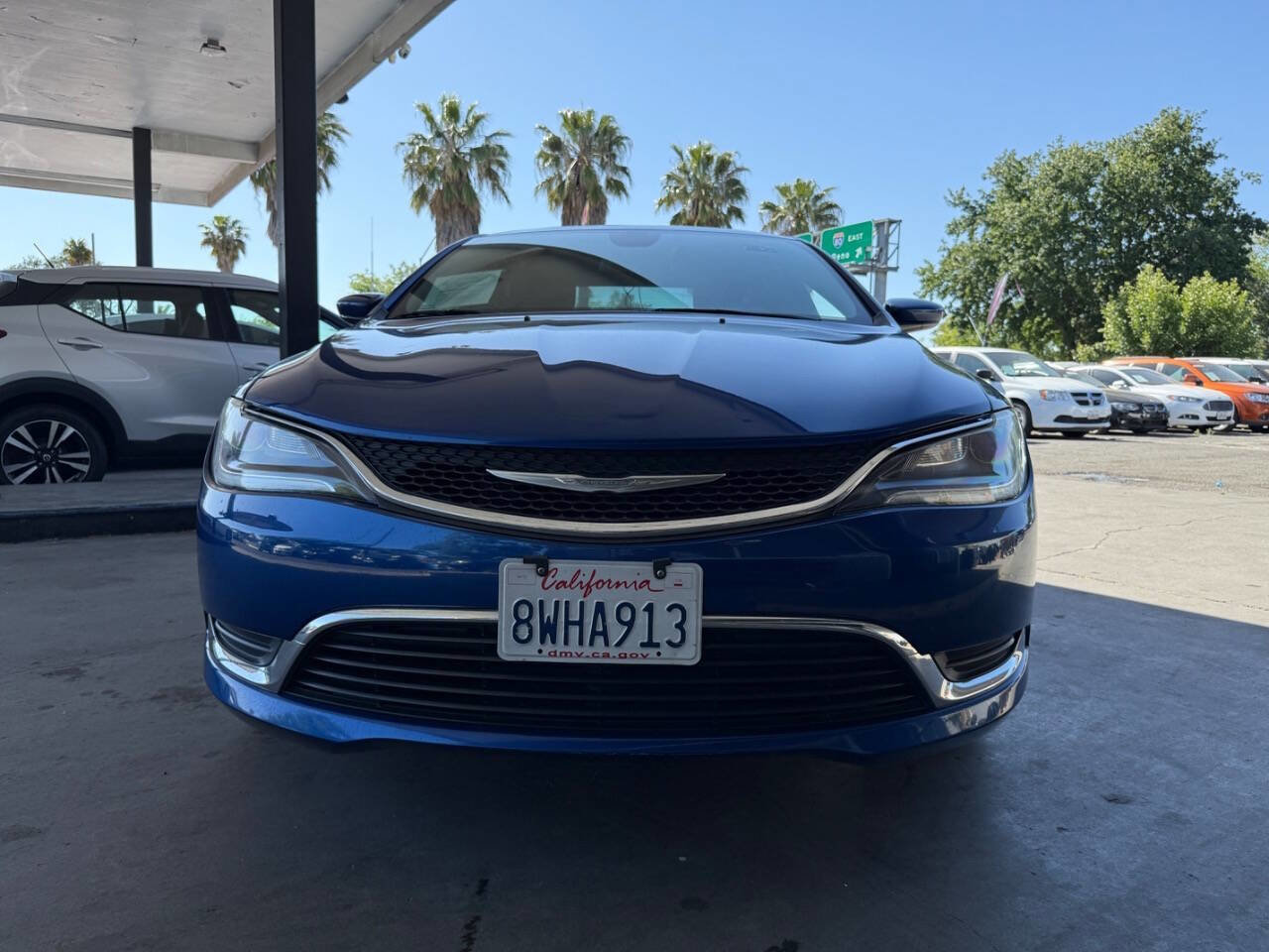 Used 2015 Chrysler 200 Limited image 29