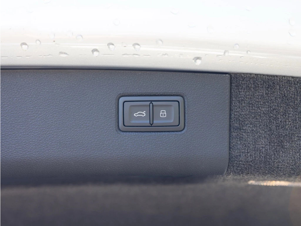 Certified 2024 Bentley Bentayga Extended Wheelbase image 61