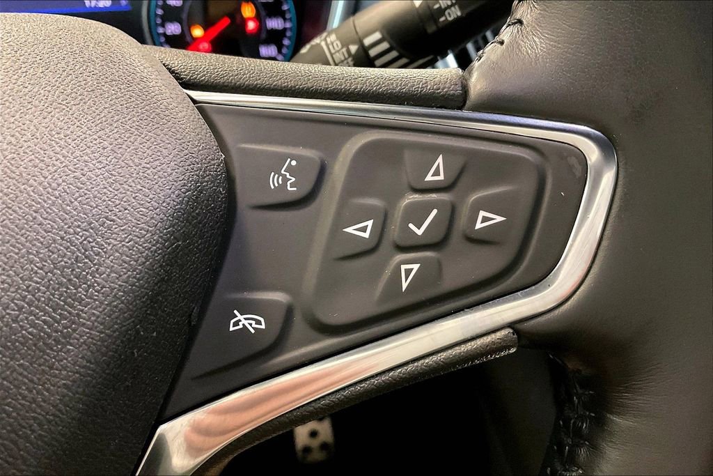 Used 2021 Chevrolet Equinox Premier FWD image 14