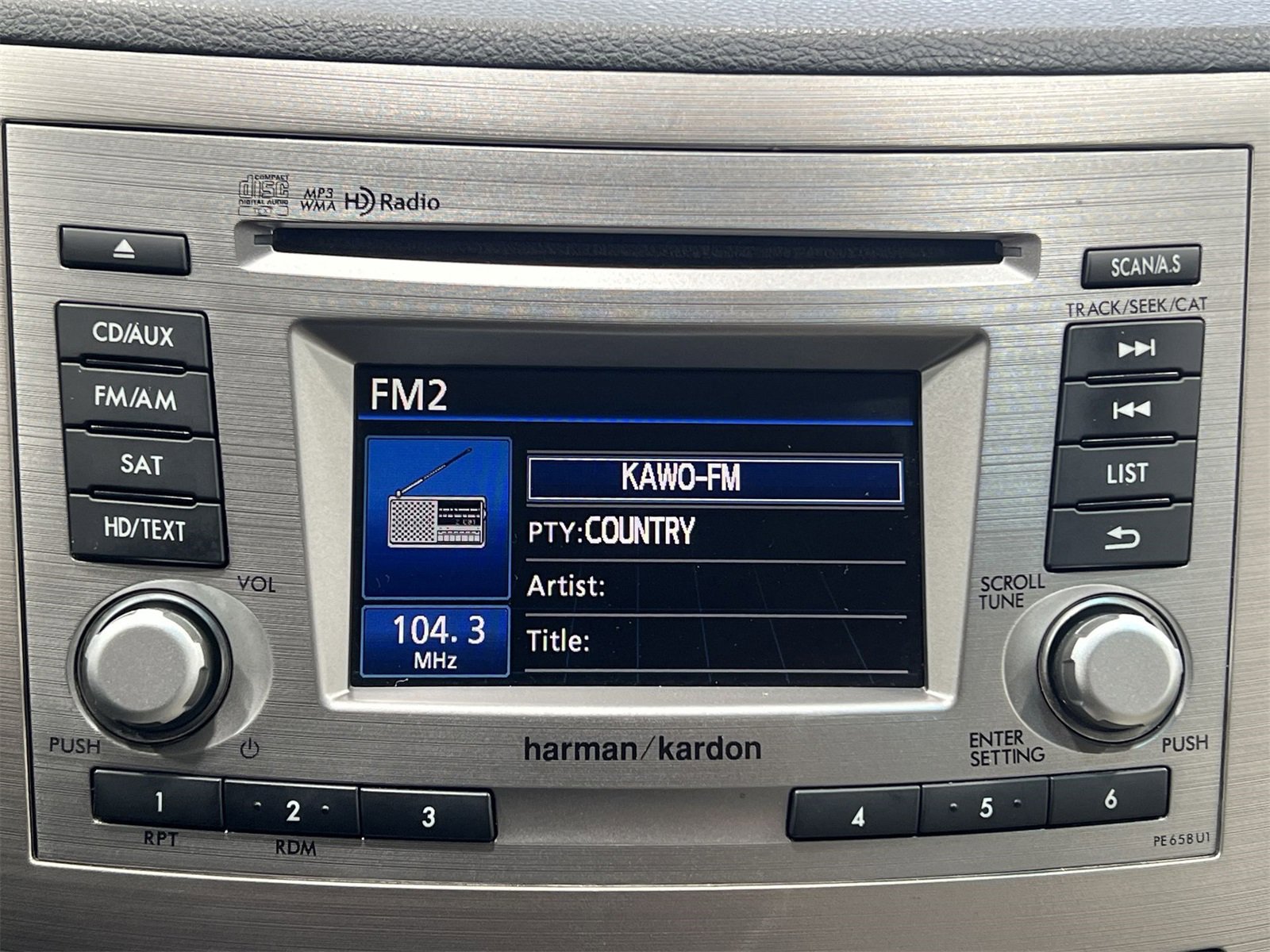 Used 2014 Subaru Outback 2.5i Limited image 16