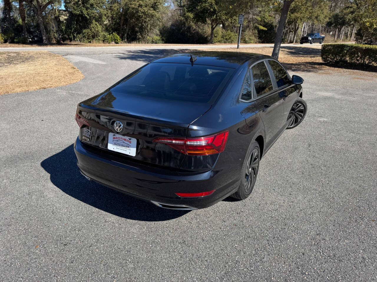 Used 2019 Volkswagen Jetta SEL Premium image 6