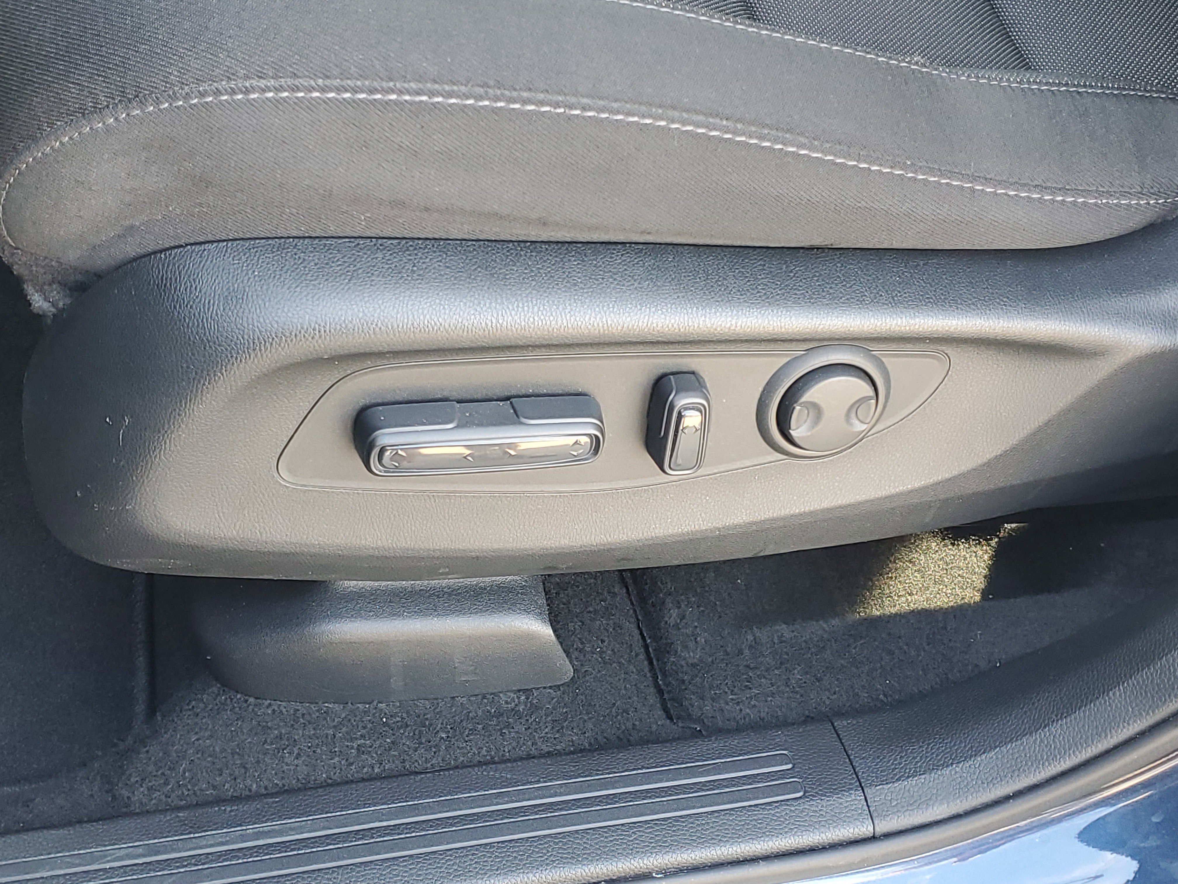Certified 2023 Honda CR-V EX image 19