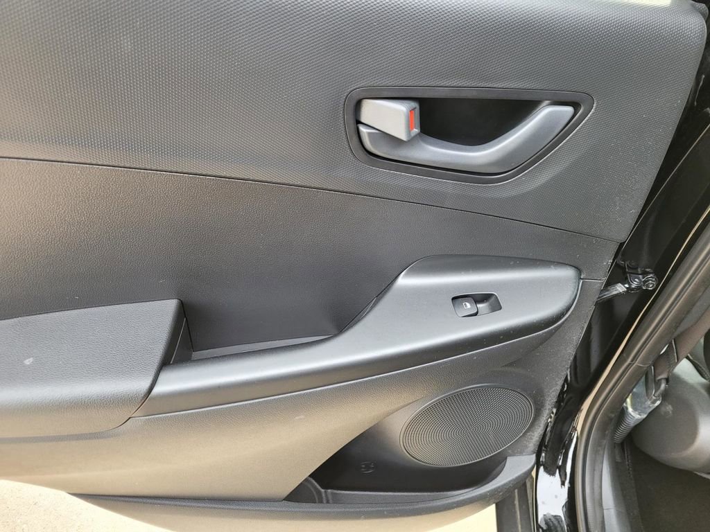 Used 2023 Hyundai Kona SEL w/ Cargo Package image 14