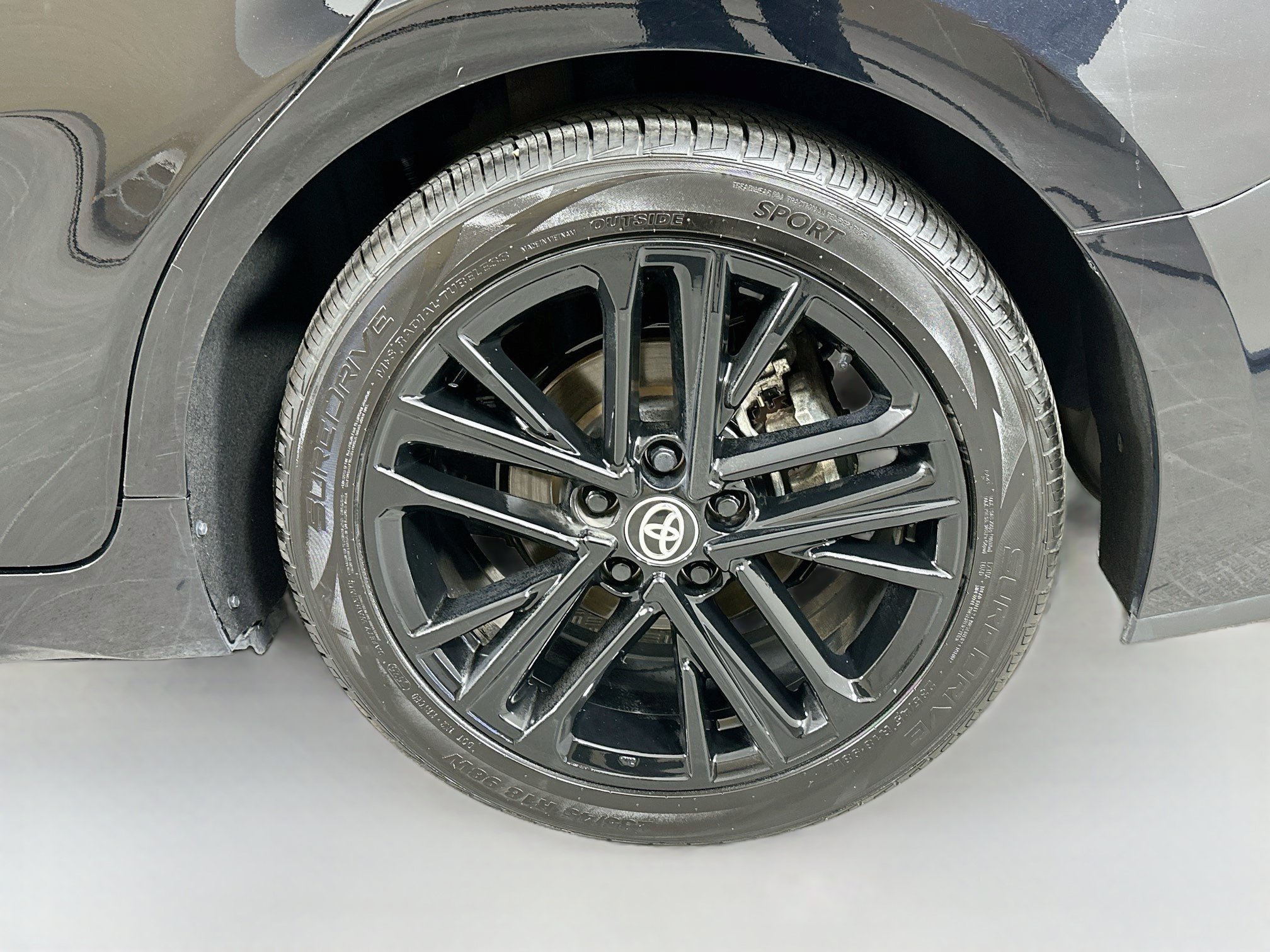 Certified 2025 Toyota Camry SE FWD image 28