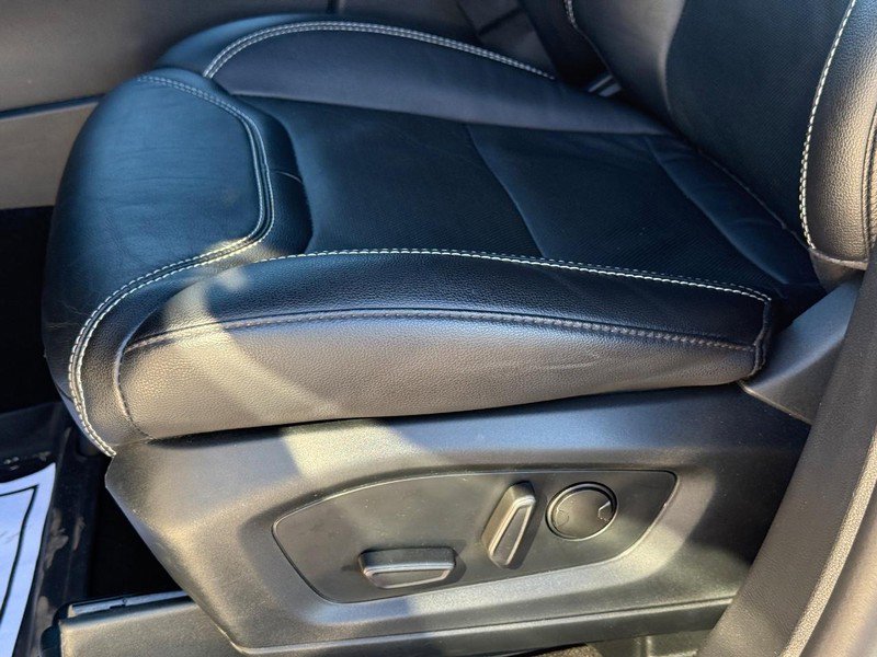 Used 2023 Ford Explorer ST w/ Equipment Group 401A image 27