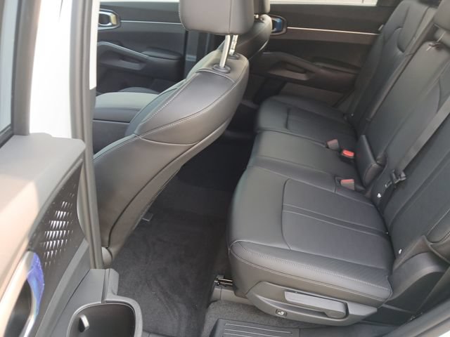 New 2026 Kia Sorento S AWD/4WD image 40