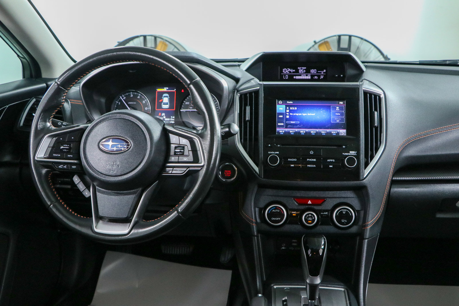 Used 2020 Subaru Crosstrek 2.0i Premium w/ Moonroof Package 1 AWD/4WD image 17