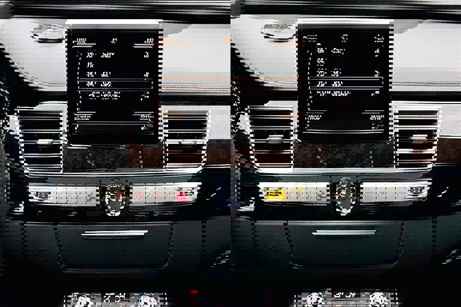 Used 2017 Audi A8 L 3.0T w/ Executive Package image 7