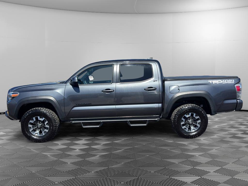 Used 2023 Toyota Tacoma TRD Off-Road w/ Technology Package AWD/4WD image 4