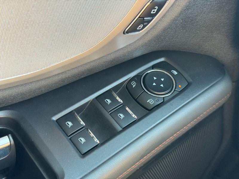 Used 2025 Ford Expedition Max Active AWD/4WD image 23