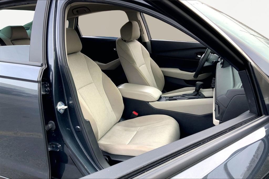 Used 2024 Honda Accord LX image 19